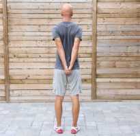 Упражнения против сутулости спины в домашних